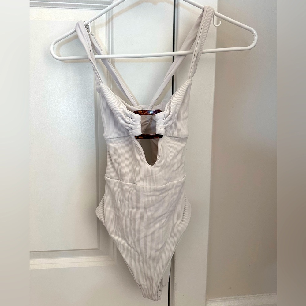 Becca one piece swimsuit